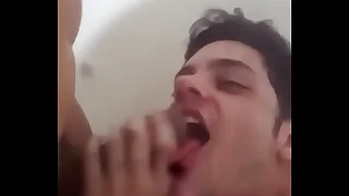 Policial casado traindo esposa