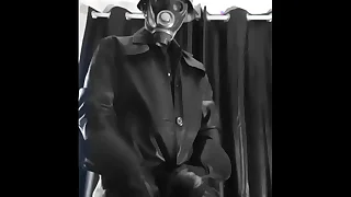 Stahlhelmetsoldat gas mask