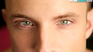 Shaved amateur hunk softly teases body and tugs his rod