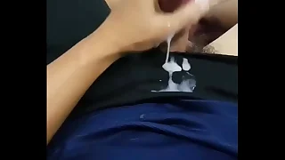 Bắn tinh phụt phụt