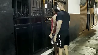 O cliente contratou dois garotos de programa para fuder e ele assistir e o fetiche countermand time filmar os atores fudendo, com kadu ventrí, guto abravanel e participação especial de willfbravo vídeo completo no meu red e no meu site