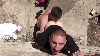 Bande annonce - baise hard dans les ruines d'une usine désaffectée entre doryann marguet & matt kennedy