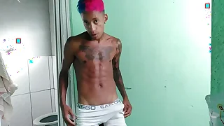 Novinho xvídeos tocando uma para vocês soltando leite gostoso