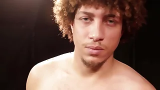 Engolindo rola grossa - bareback